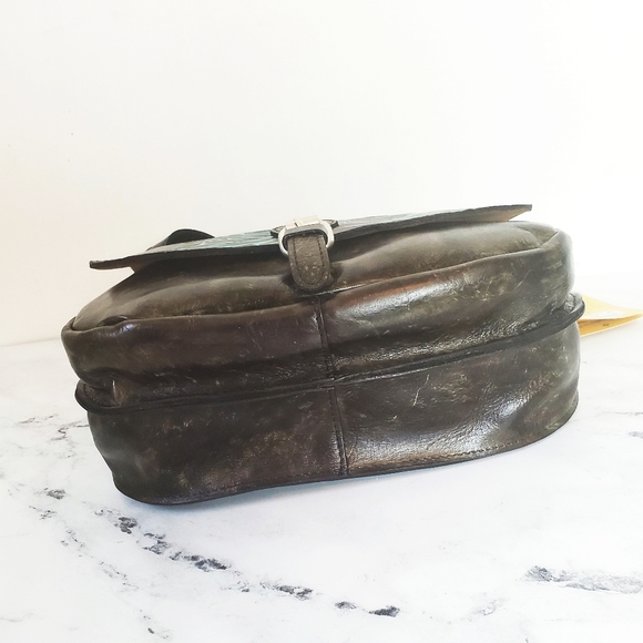 Patricia Nash London Leather Turquoise Crossbody - Picture 3 of 8